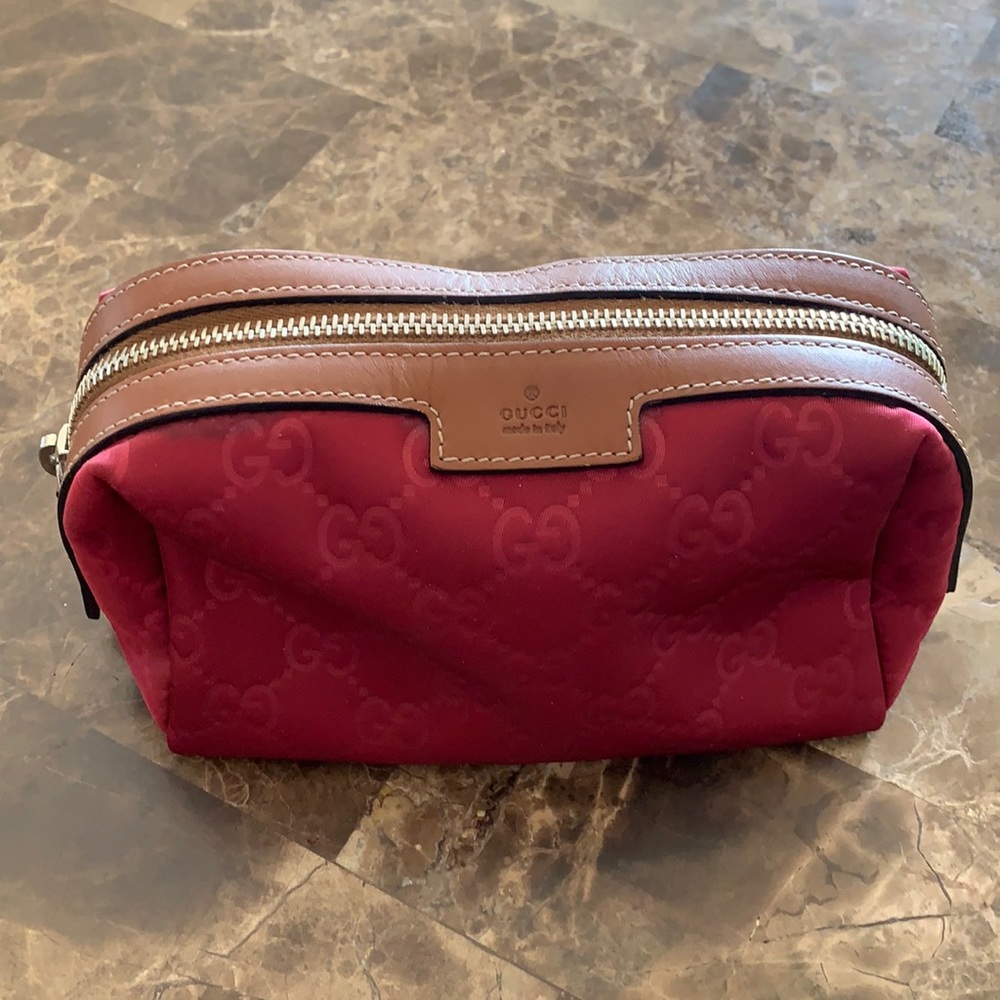 Gucci Red and Brown Cosmetic Bag